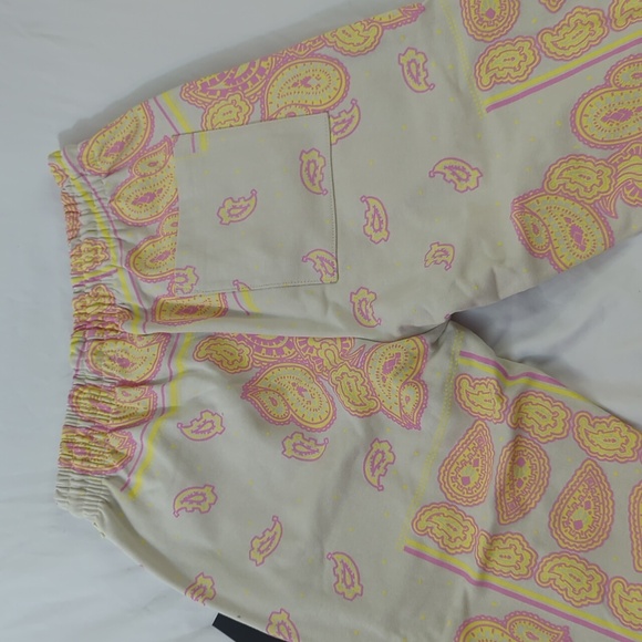 Bananas Monkey Bone Paisley Sweat pants - Picture 7 of 9
